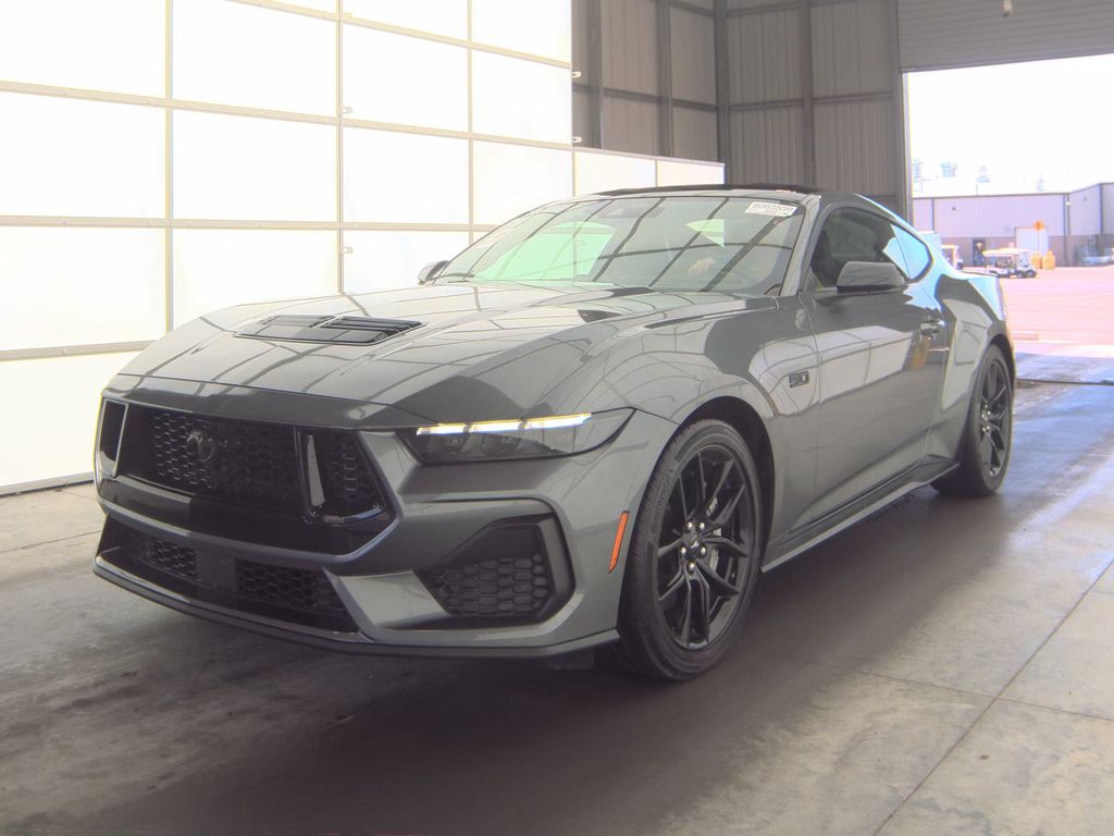 2025 Ford Mustang GT Premium photo
