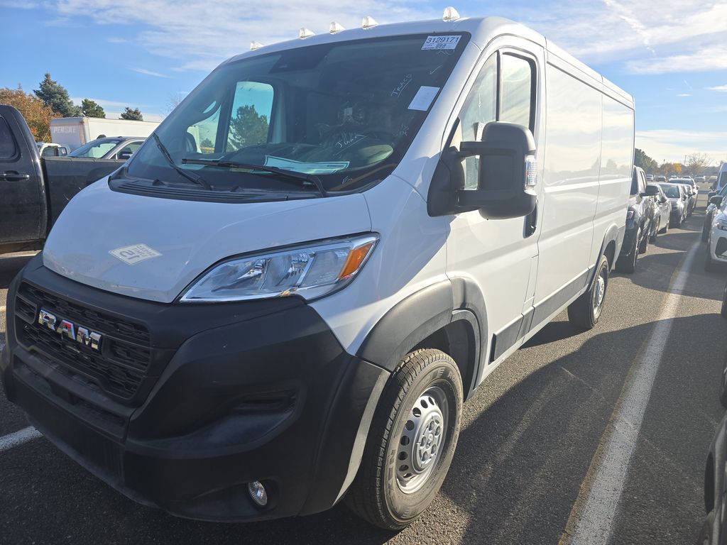 2025 Ram ProMaster 2500 Tradesman photo