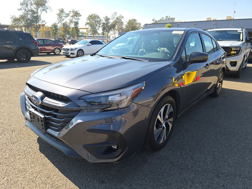 2025 Subaru Legacy Premium photo