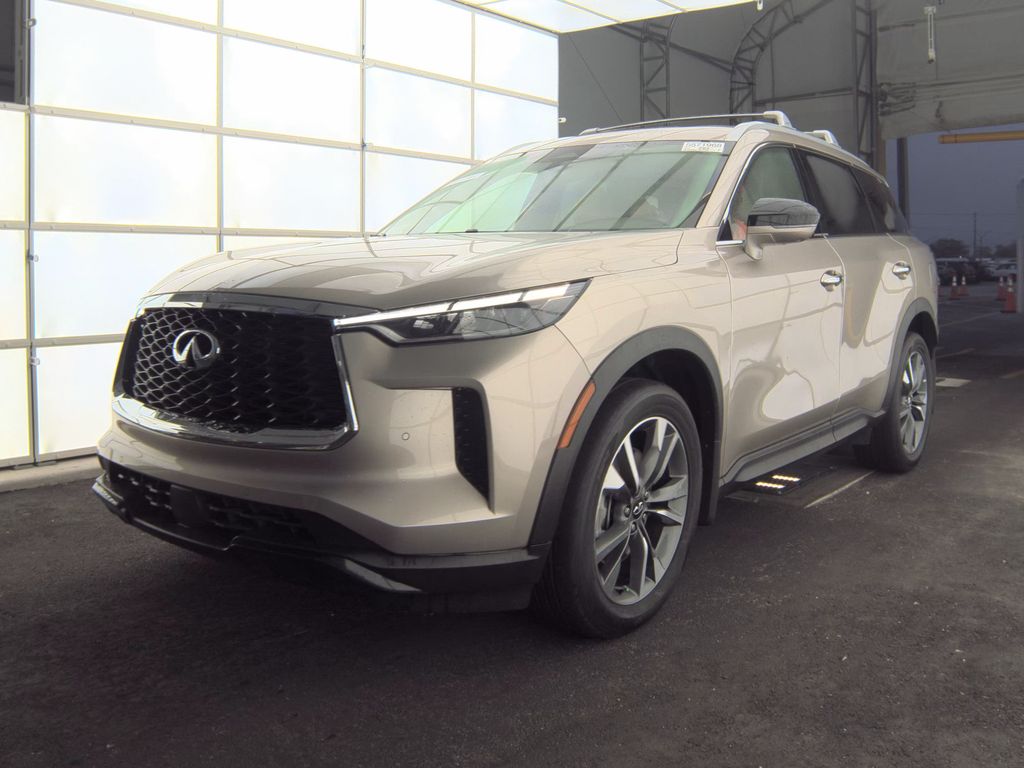 2025 INFINITI QX60 Luxe photo