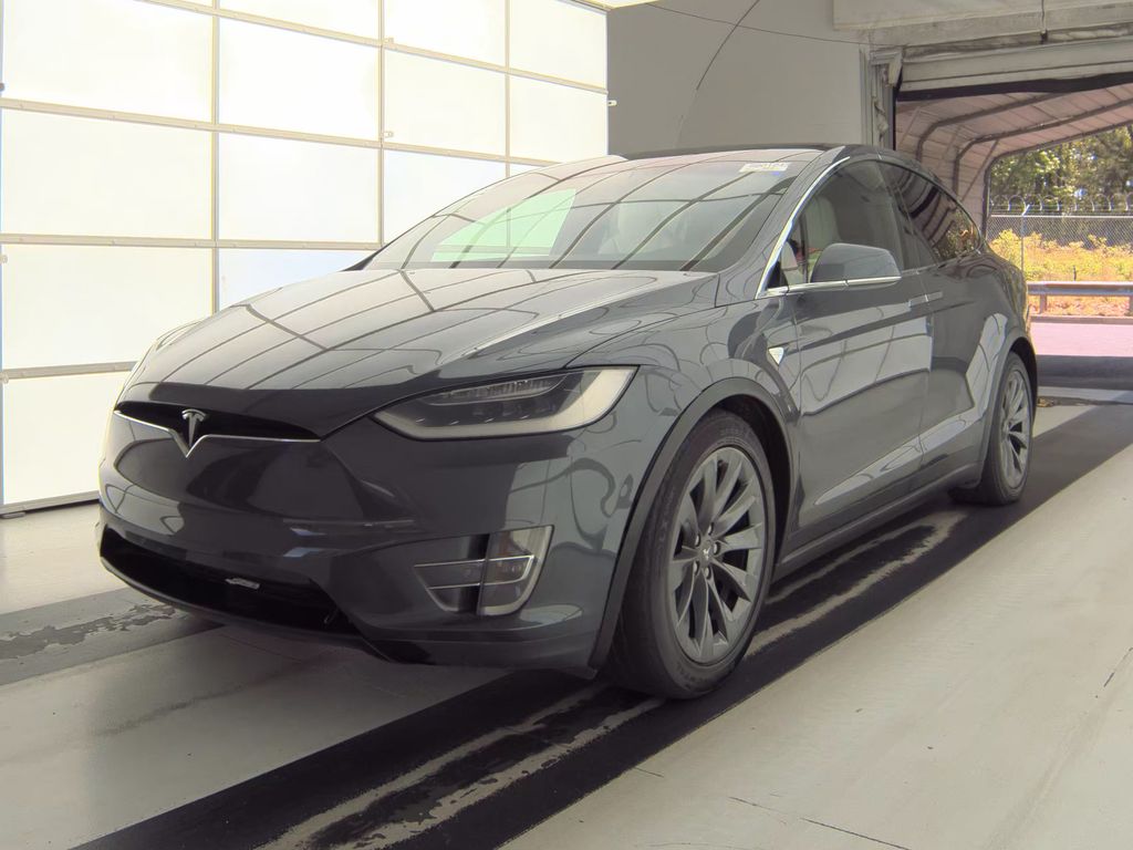 2018 Tesla Model X 75D photo