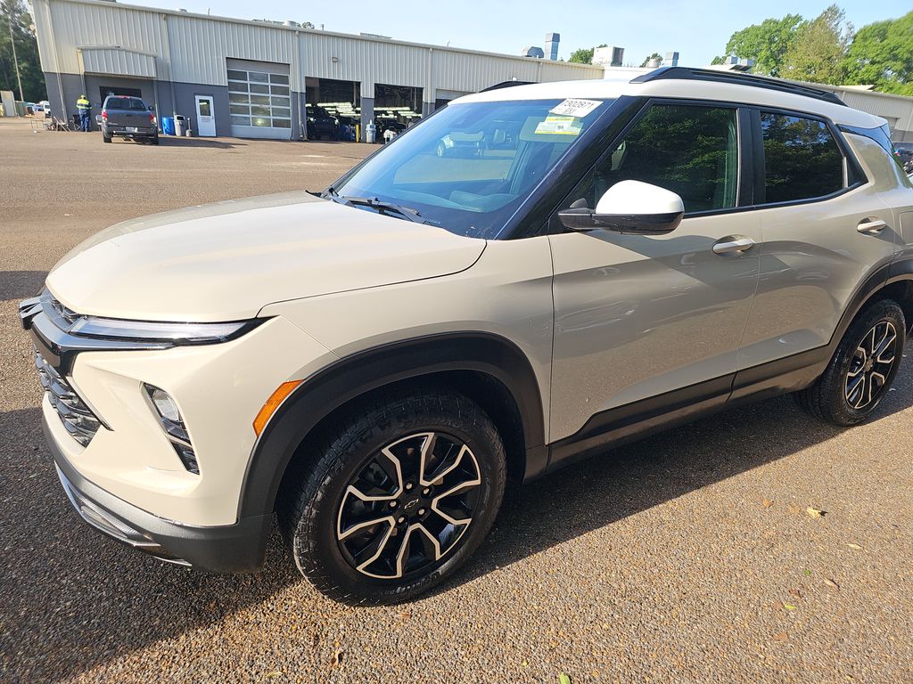 2026 Chevrolet Trailblazer Activ photo