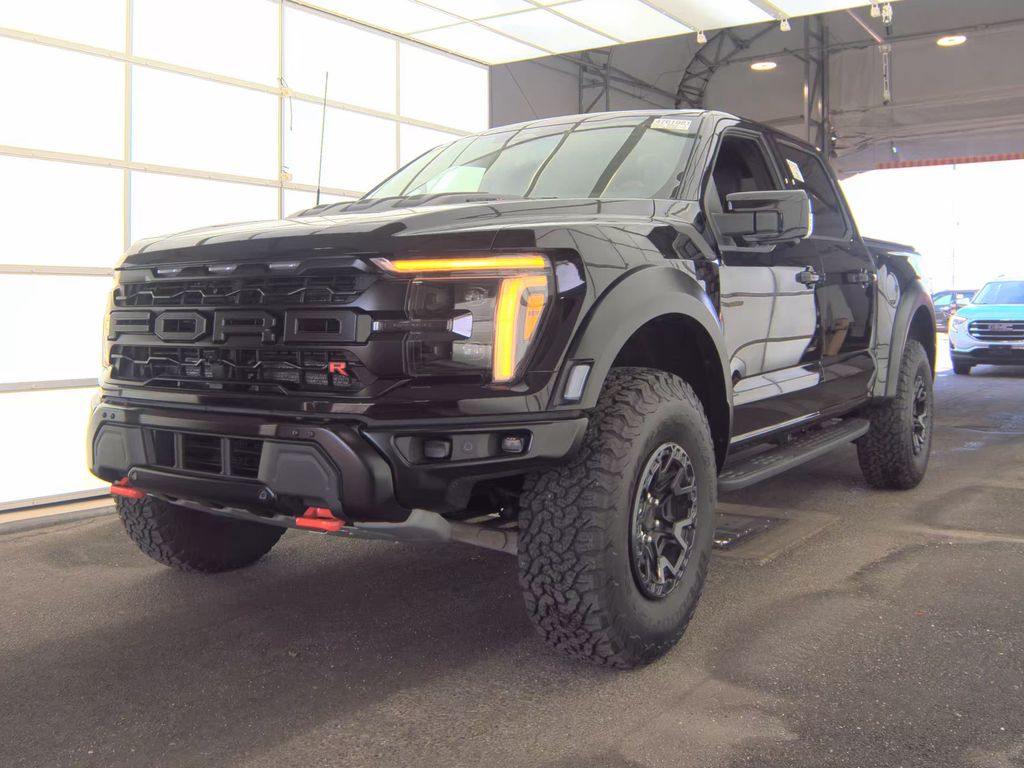 2025 Ford F-150 Raptor photo