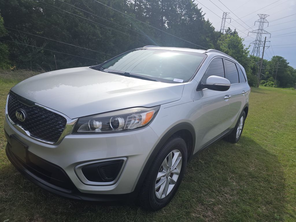 2017 Kia Sorento LX photo