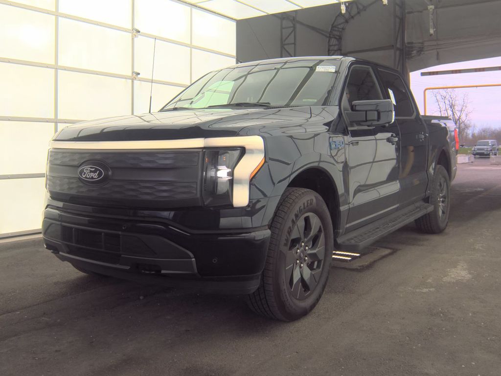 2025 Ford F-150 Lariat photo