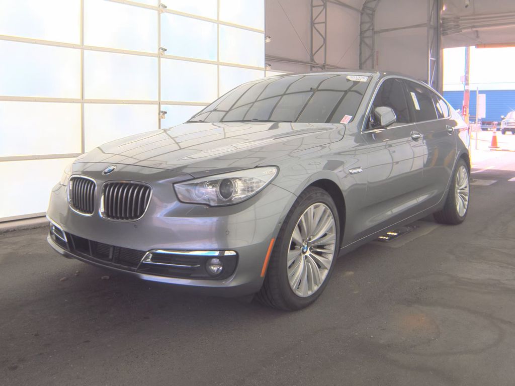 2016 BMW 5 Series 535I LUX photo