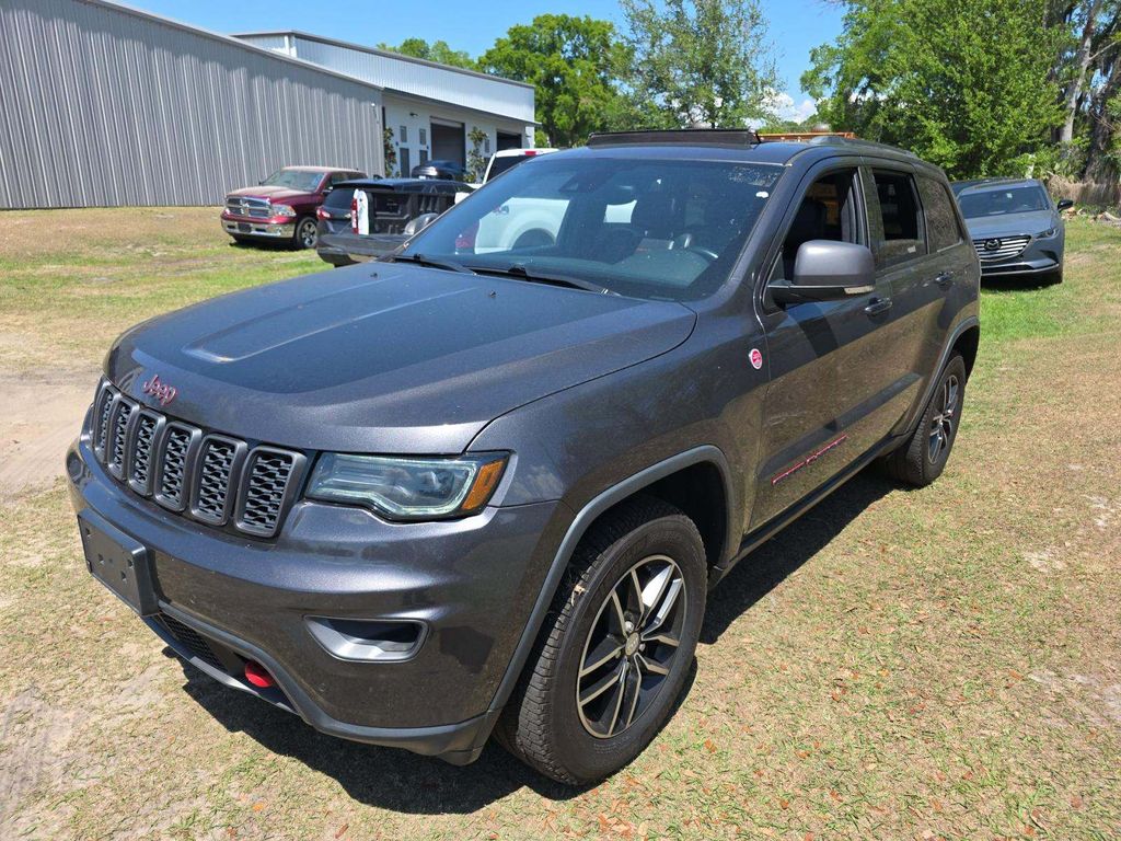 2018 Jeep Grand Cherokee Trailhawk photo