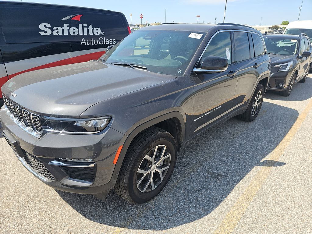 2025 Jeep Grand Cherokee Limited photo