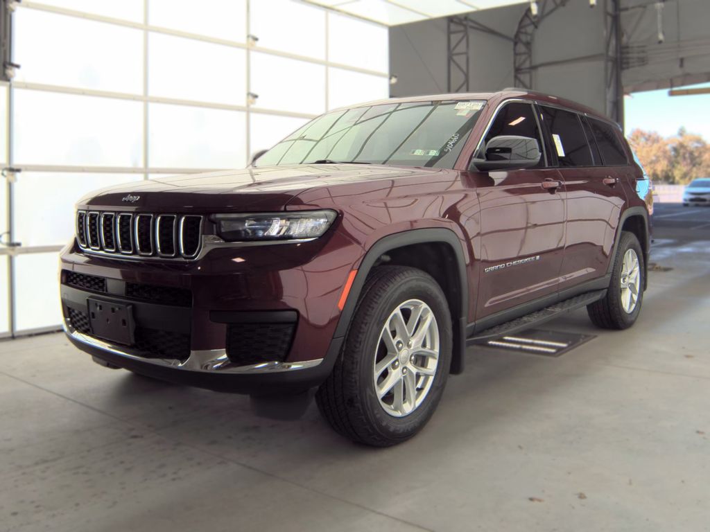2021 Jeep Grand Cherokee Laredo photo