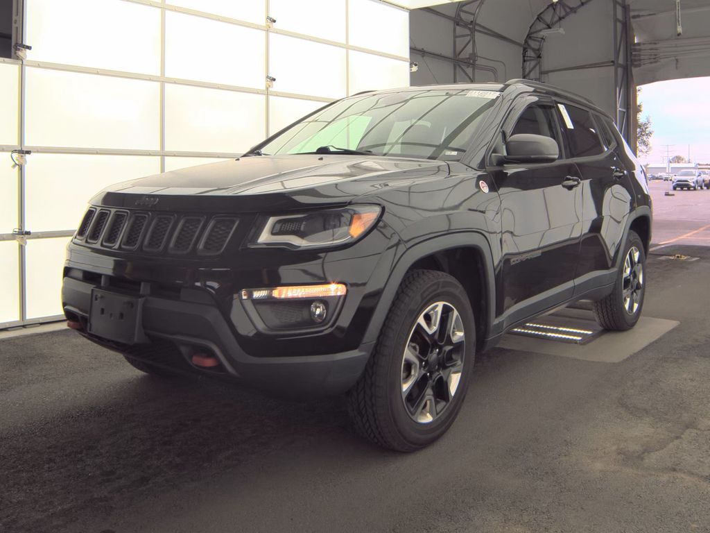 2017 Jeep Compass Trailhawk photo
