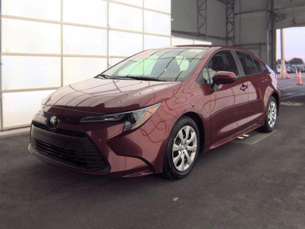 2025 Toyota Corolla LE photo