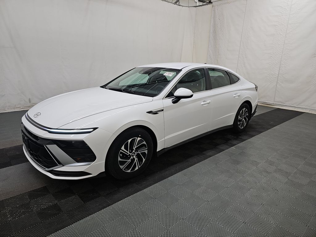 2026 Hyundai Sonata photo