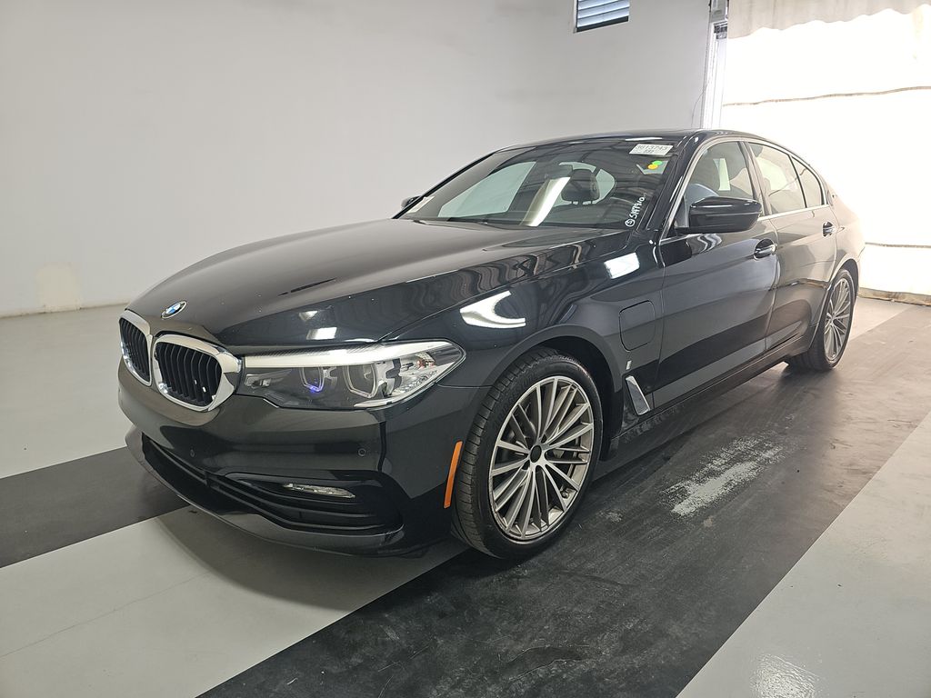 2018 BMW 5 Series 530E SPT photo