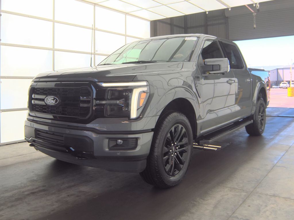 2025 Ford F-150 Lariat photo