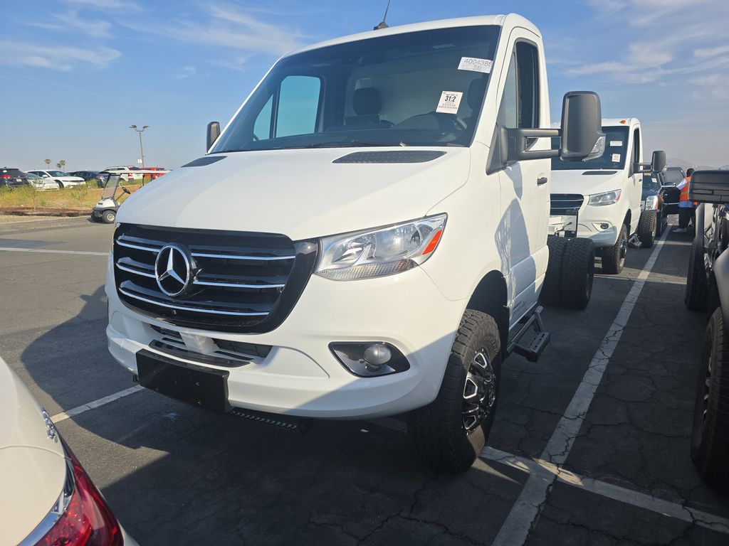 2023 Mercedes-Benz Sprinter 350 photo