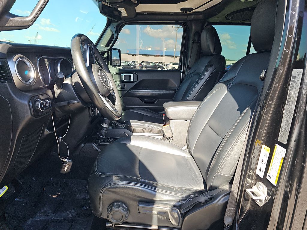 2018 Jeep Wrangler Sahara photo