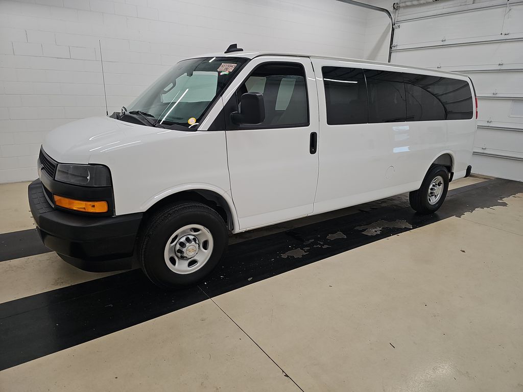 2025 Chevrolet 3500 LS photo
