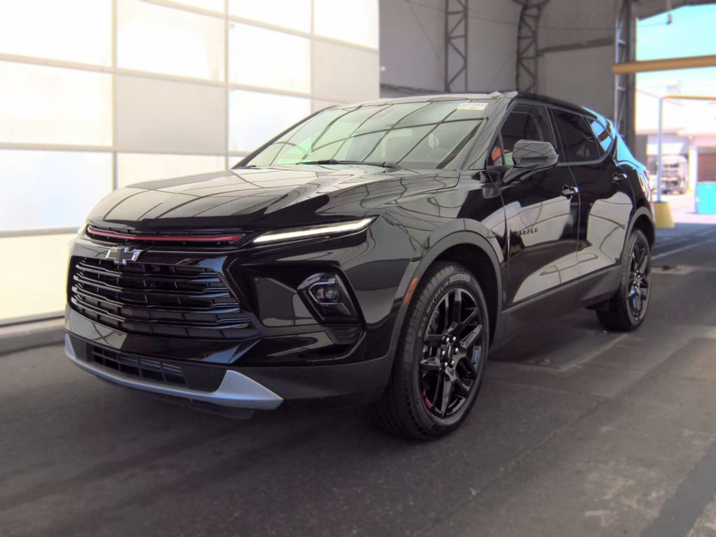2025 Chevrolet Blazer 2LT photo