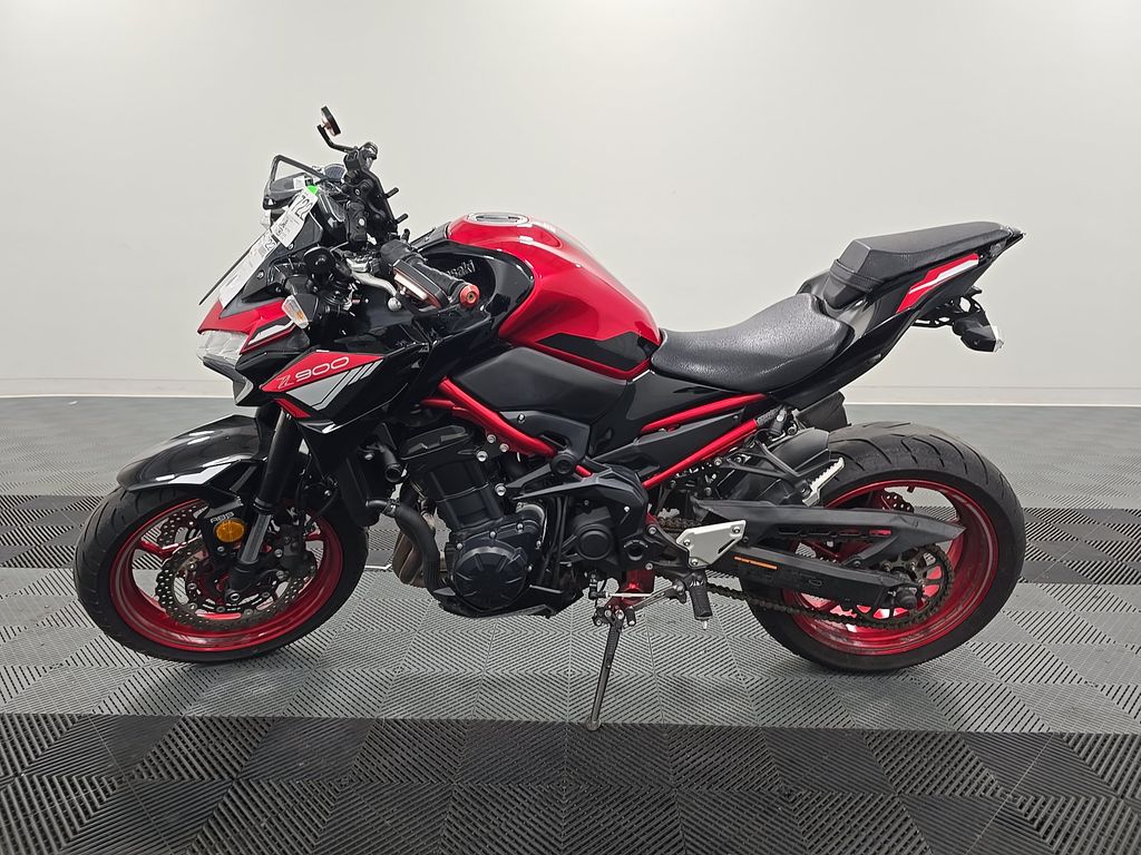 2024 Kawasaki Z900 photo