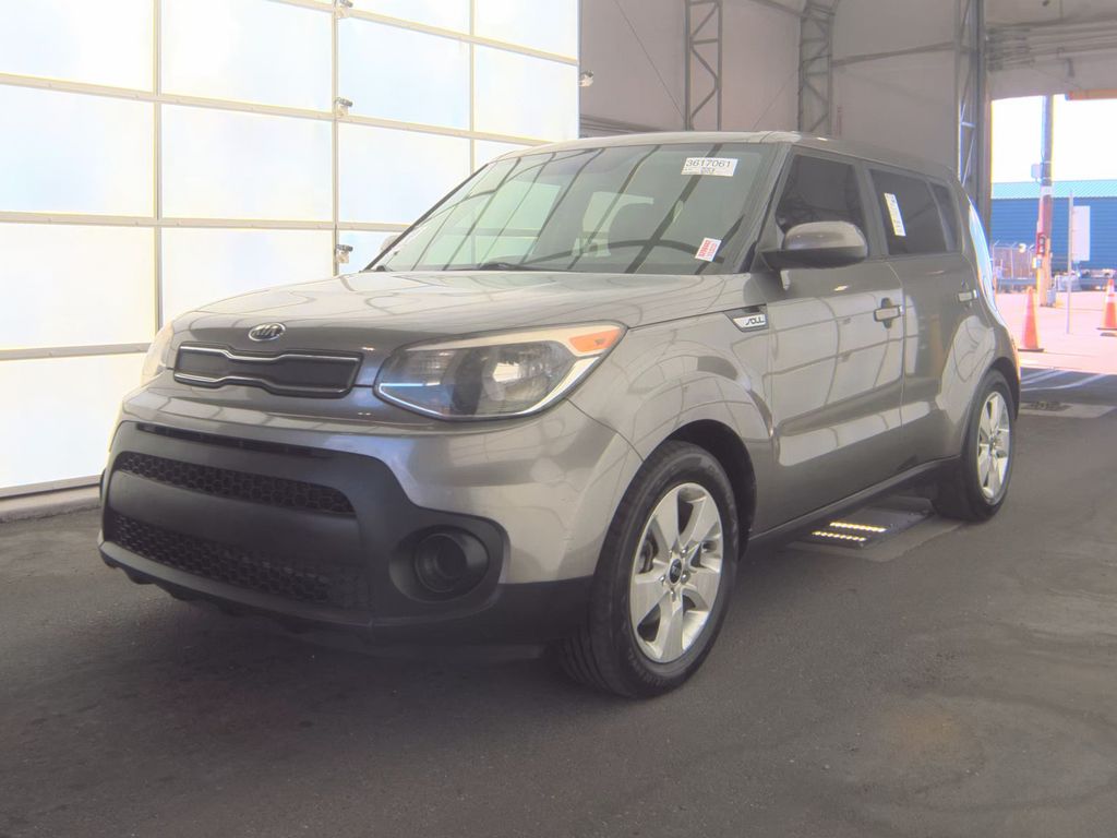 2018 Kia Soul Base photo