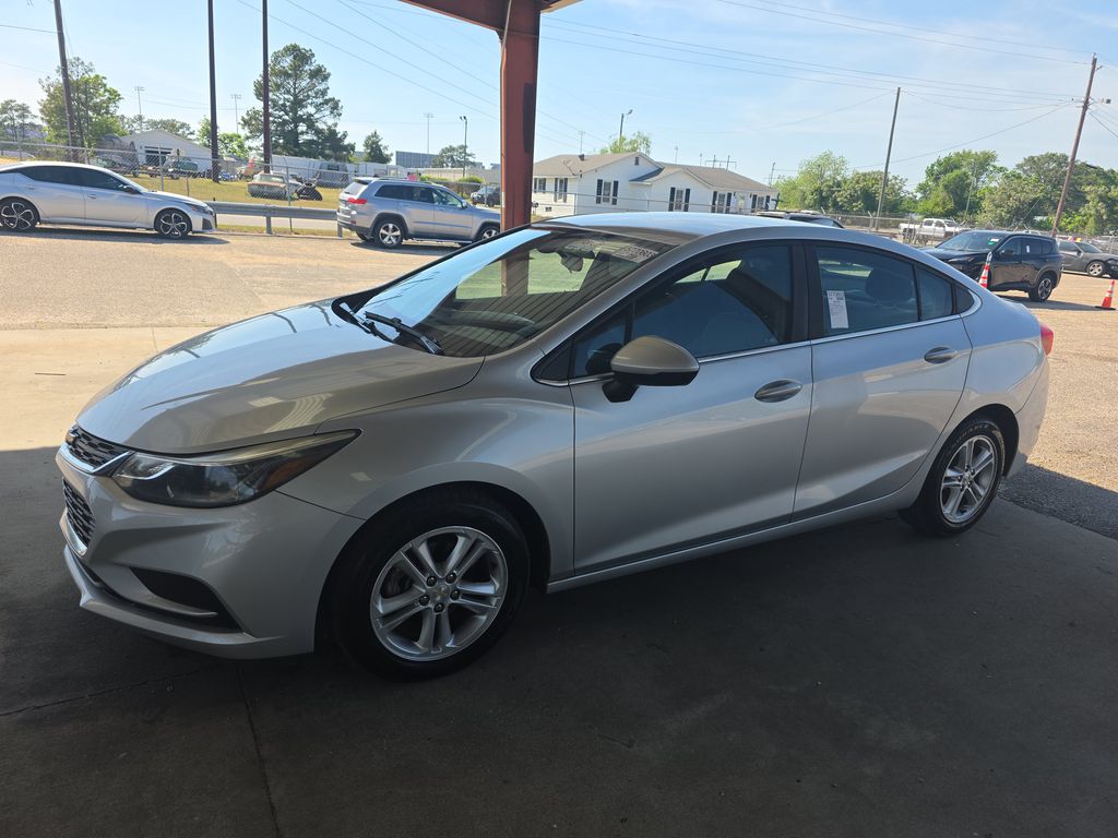 2017 Chevrolet Cruze LT photo