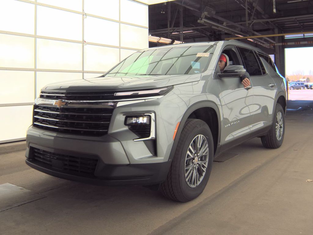 2025 Chevrolet Traverse 1LT photo