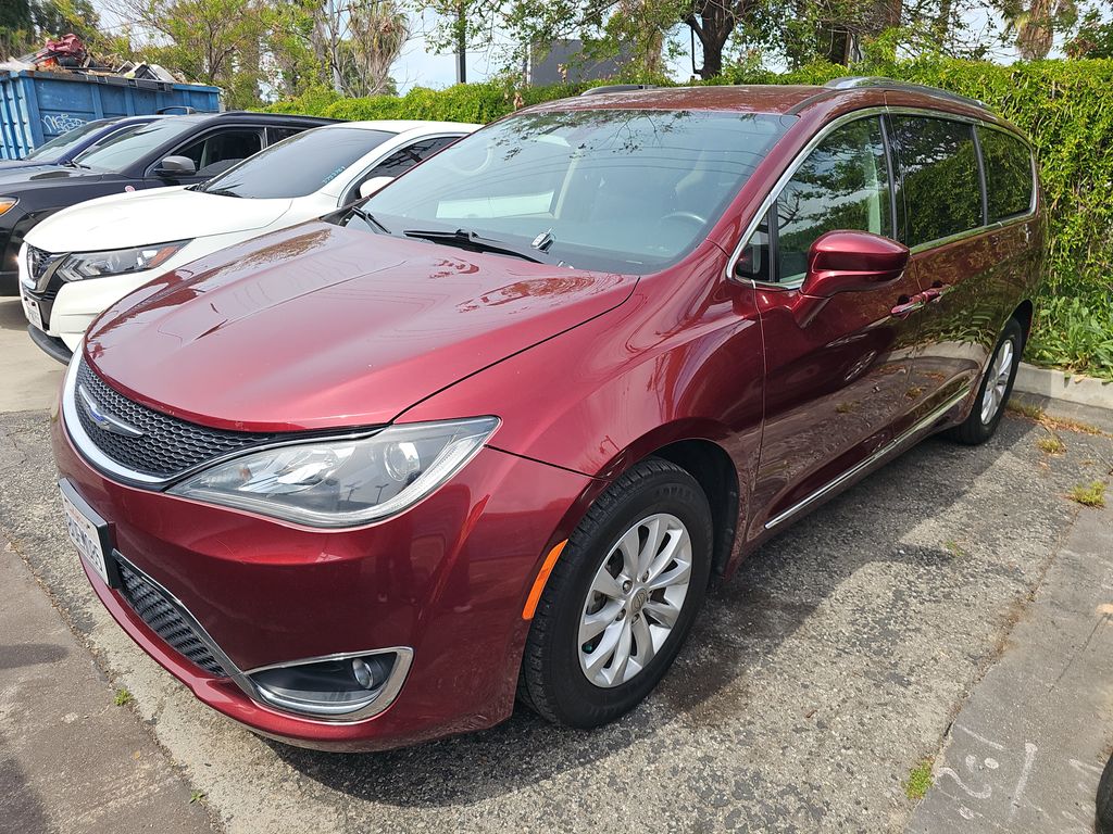 2019 Chrysler Pacifica Touring L photo