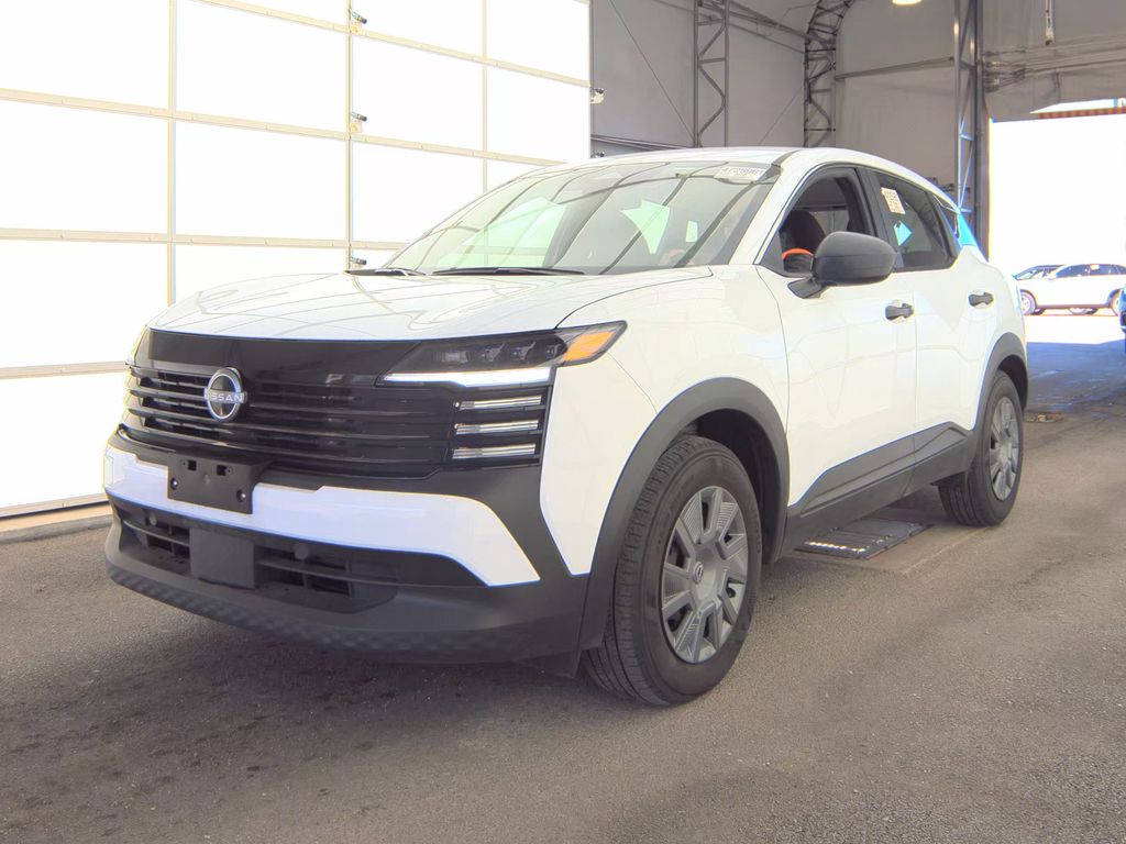2025 Nissan Kicks S photo