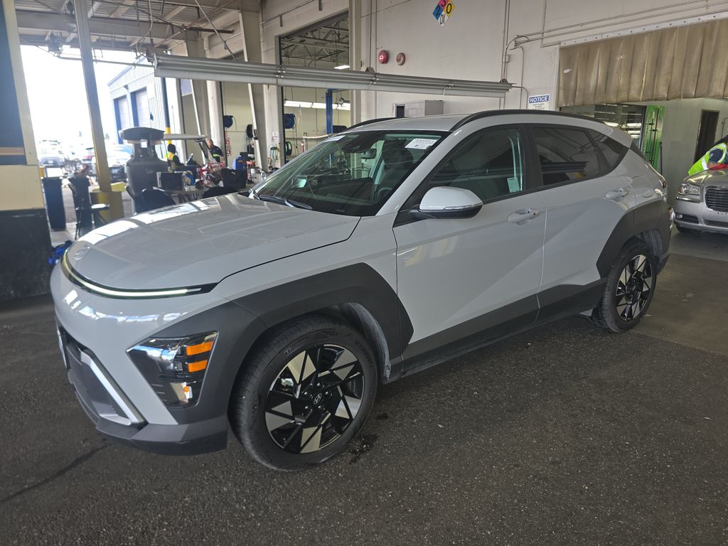 2025 Hyundai Kona SEL photo