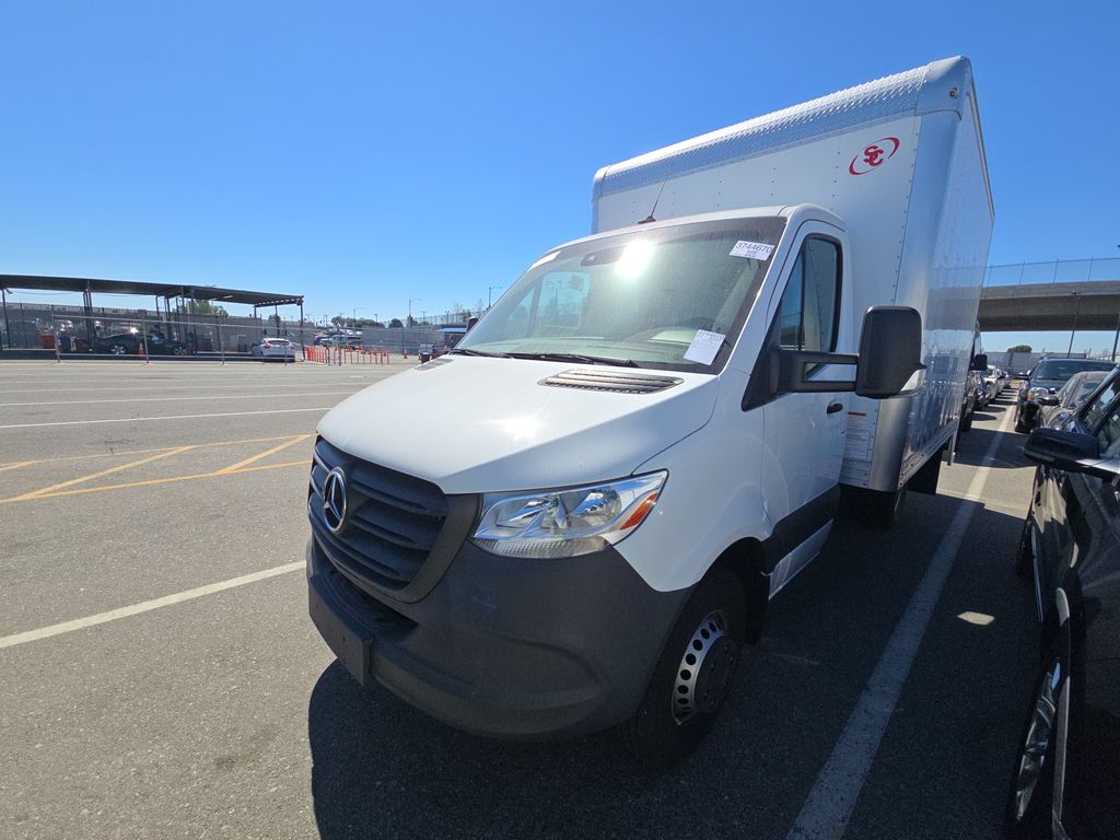 2023 Mercedes-Benz Sprinter 350 photo