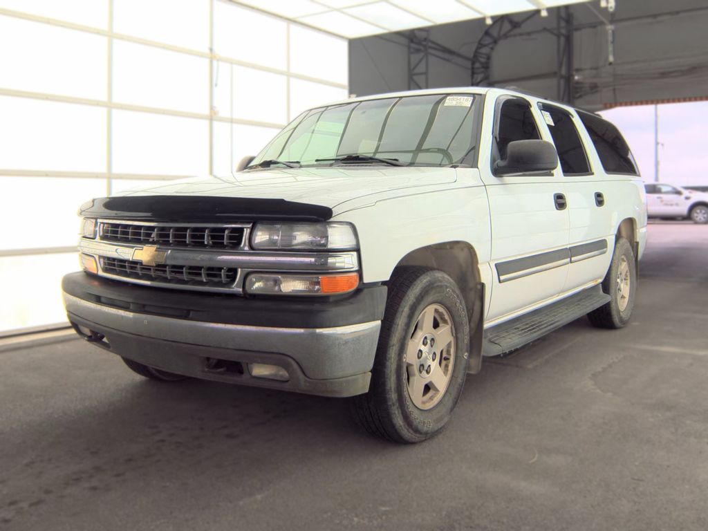 2004 Chevrolet Suburban LS photo