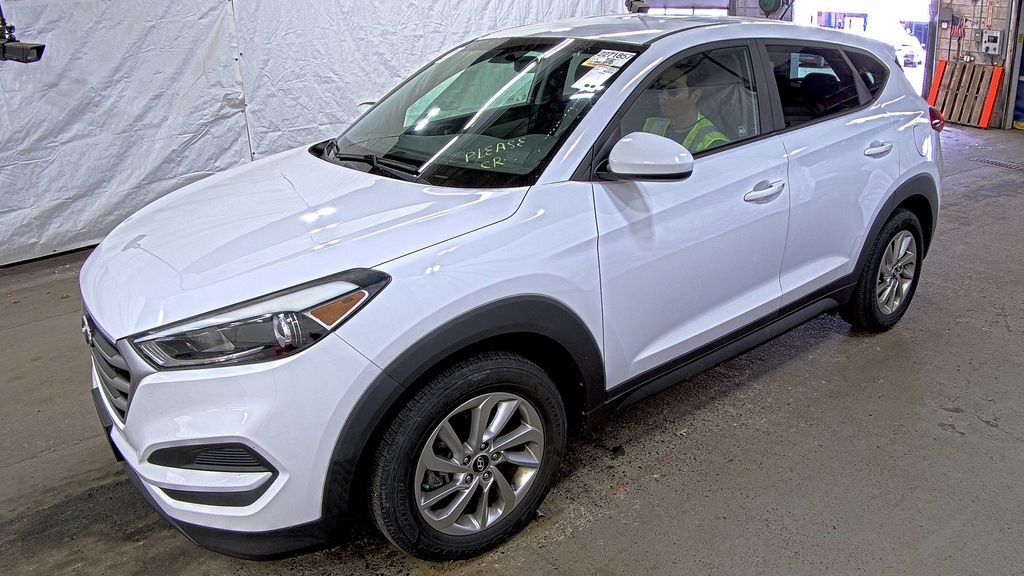 2018 Hyundai Tucson SE photo
