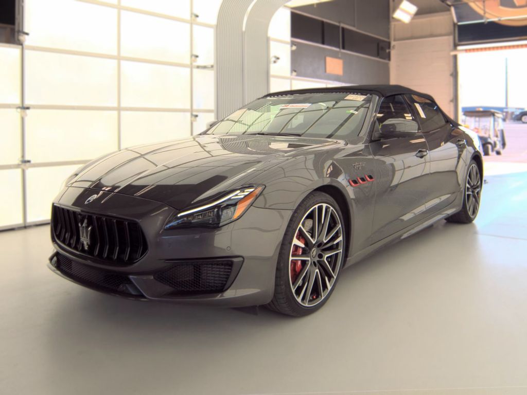 2023 Maserati Quattroporte Trofeo photo