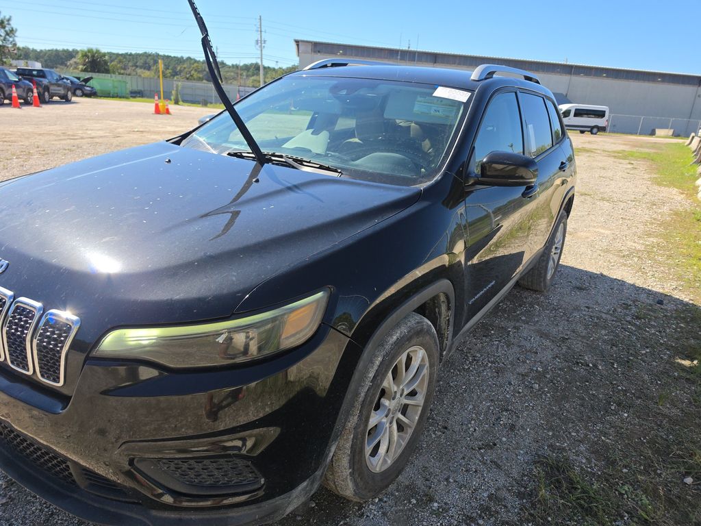 2021 Jeep Cherokee Latitude photo