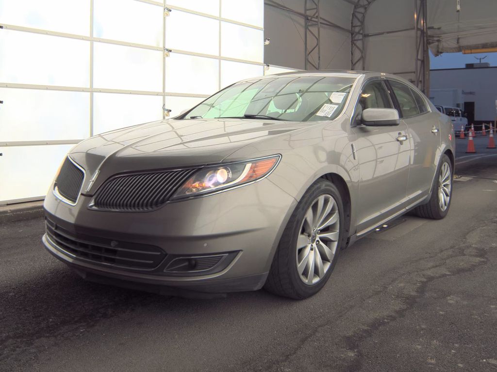 2016 Lincoln MKS photo