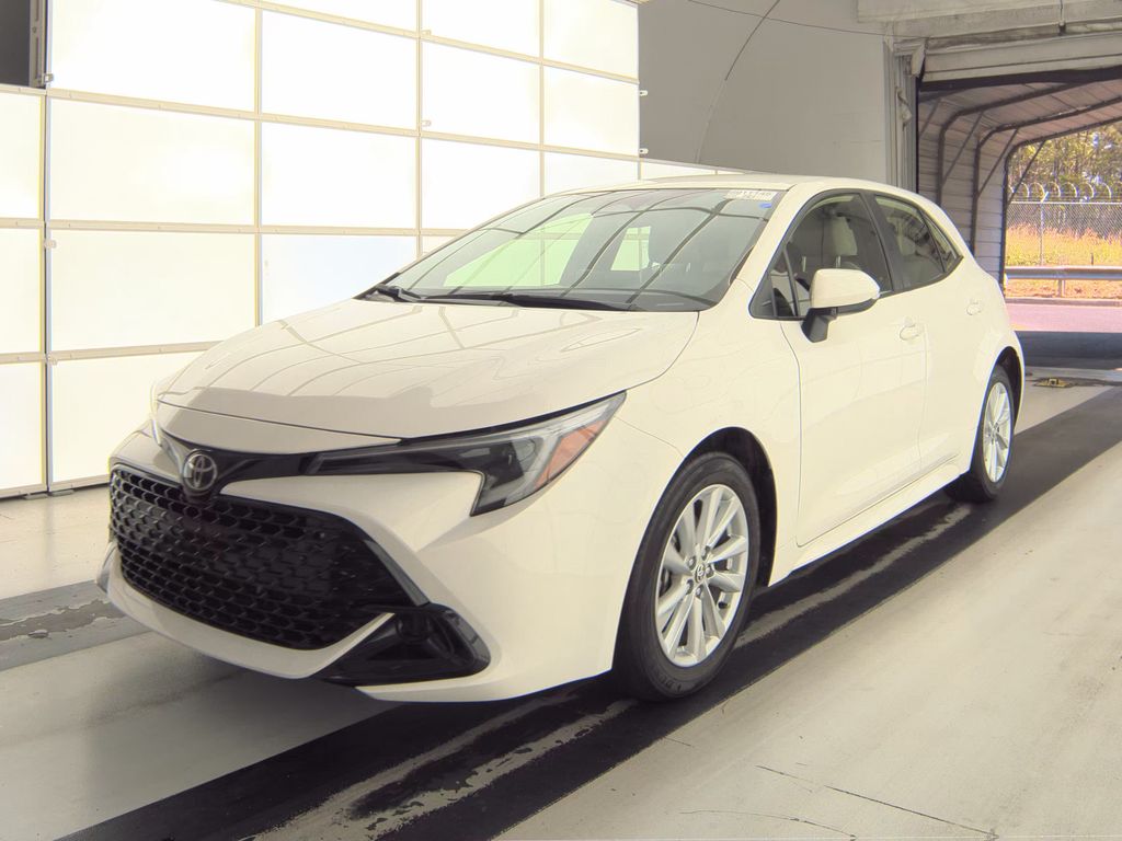 2025 Toyota Corolla SE photo