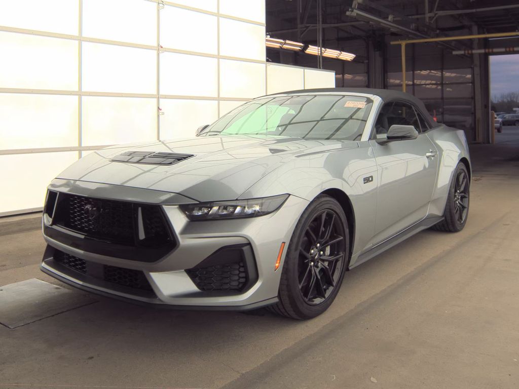 2025 Ford Mustang GT Premium photo