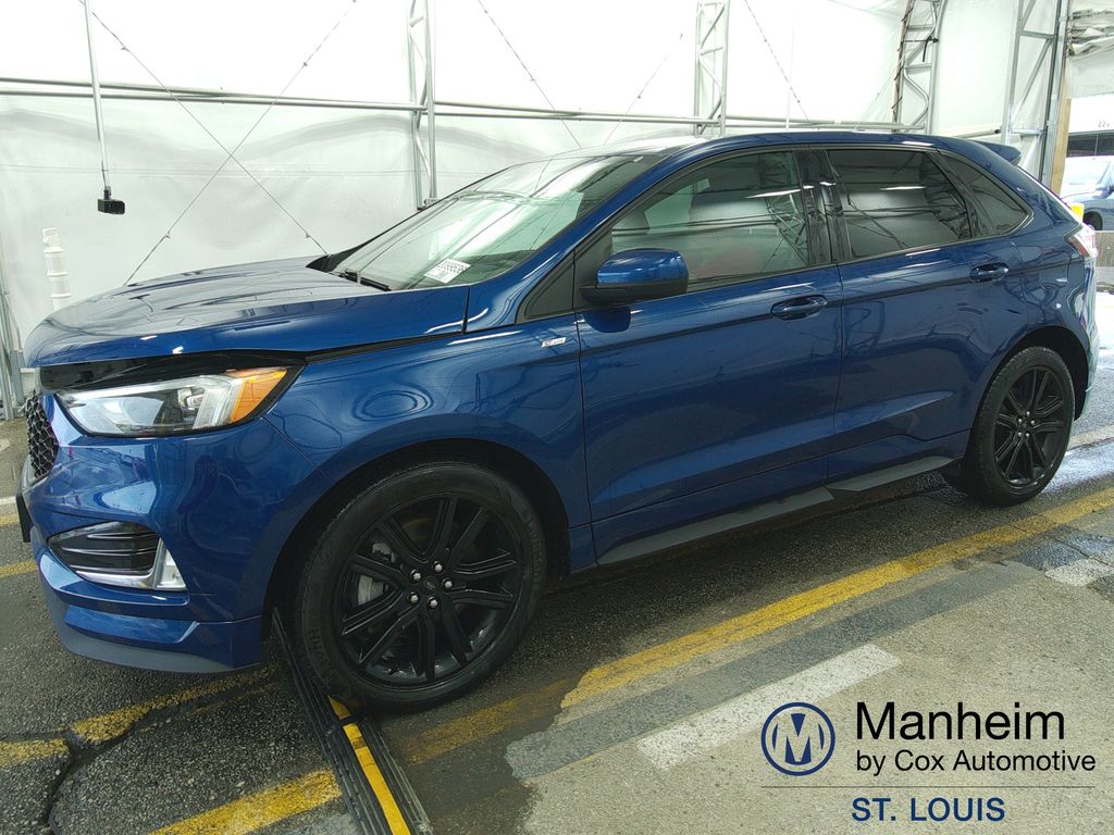 2021 Ford Edge ST-Line photo