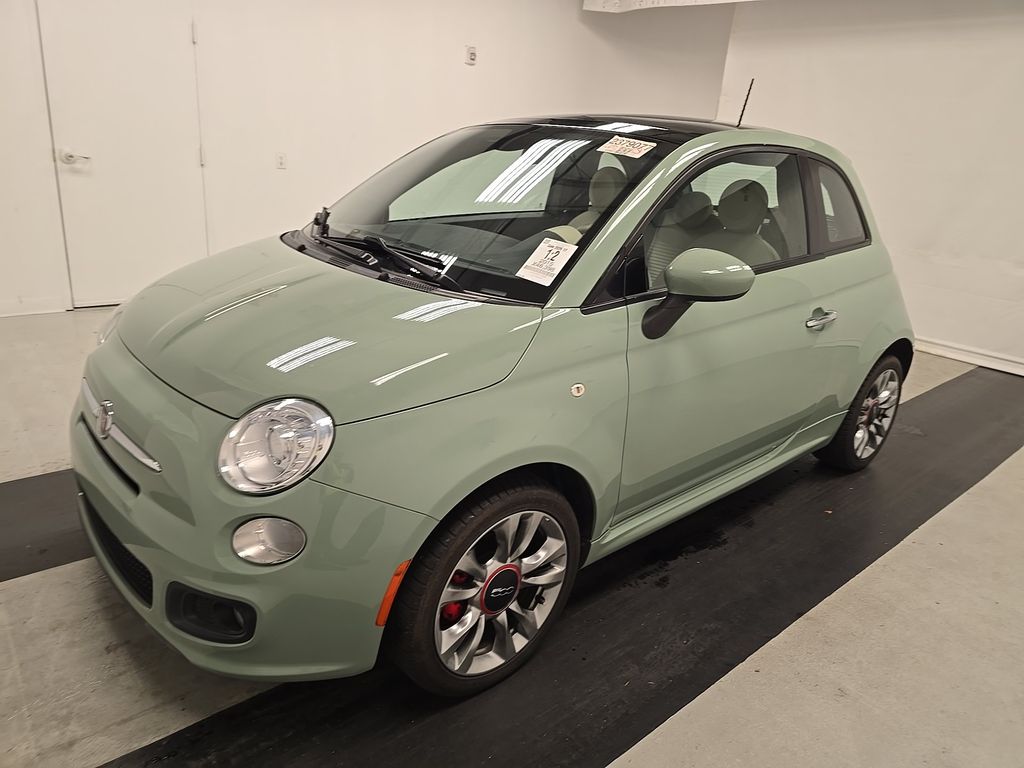 2015 FIAT 500 Sport photo