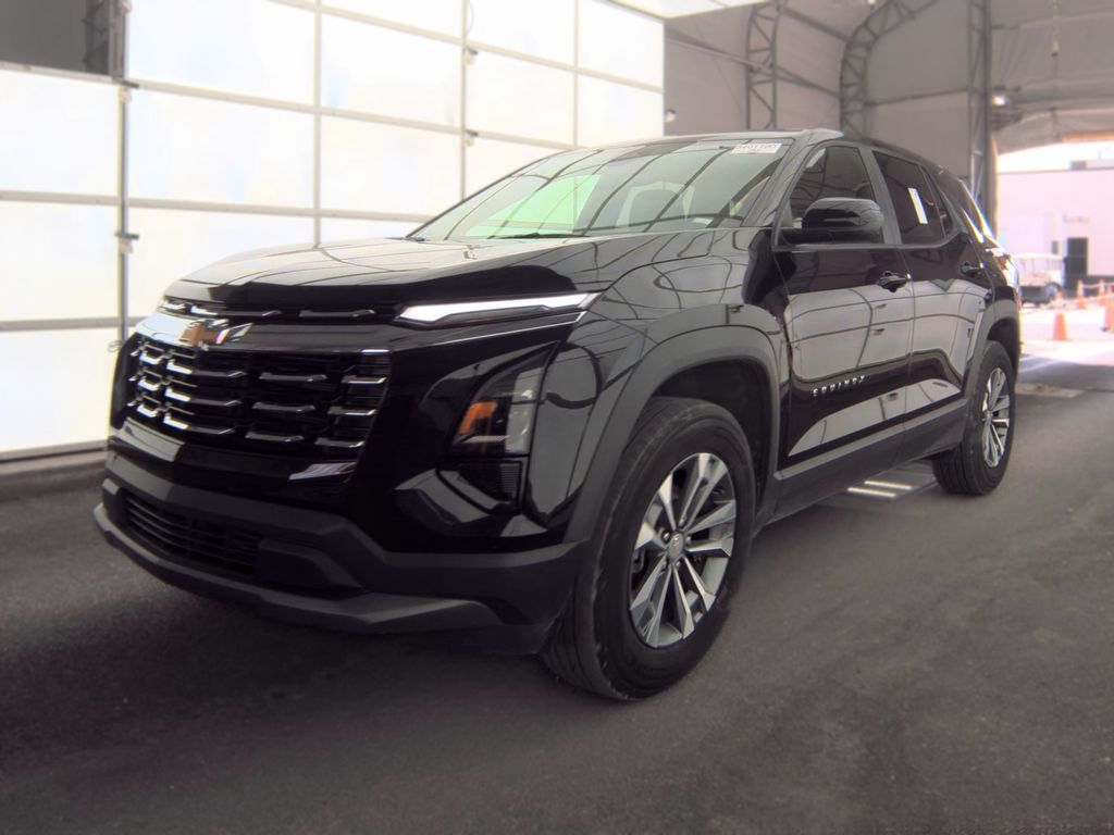 2026 Chevrolet Equinox LT photo