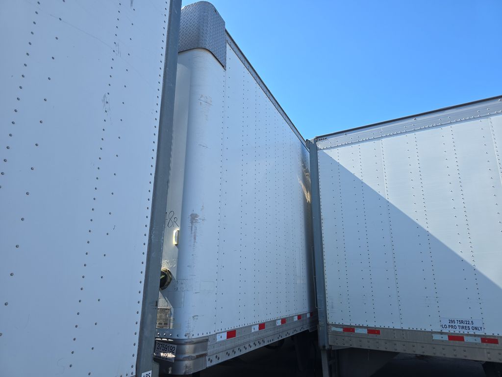 2016 Hyundai Other Trailer photo