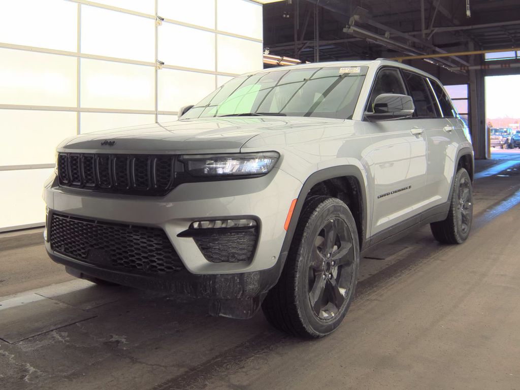2025 Jeep Grand Cherokee Limited photo