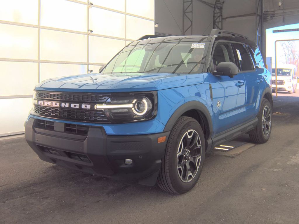 2025 Ford Bronco Sport Outer Bank photo