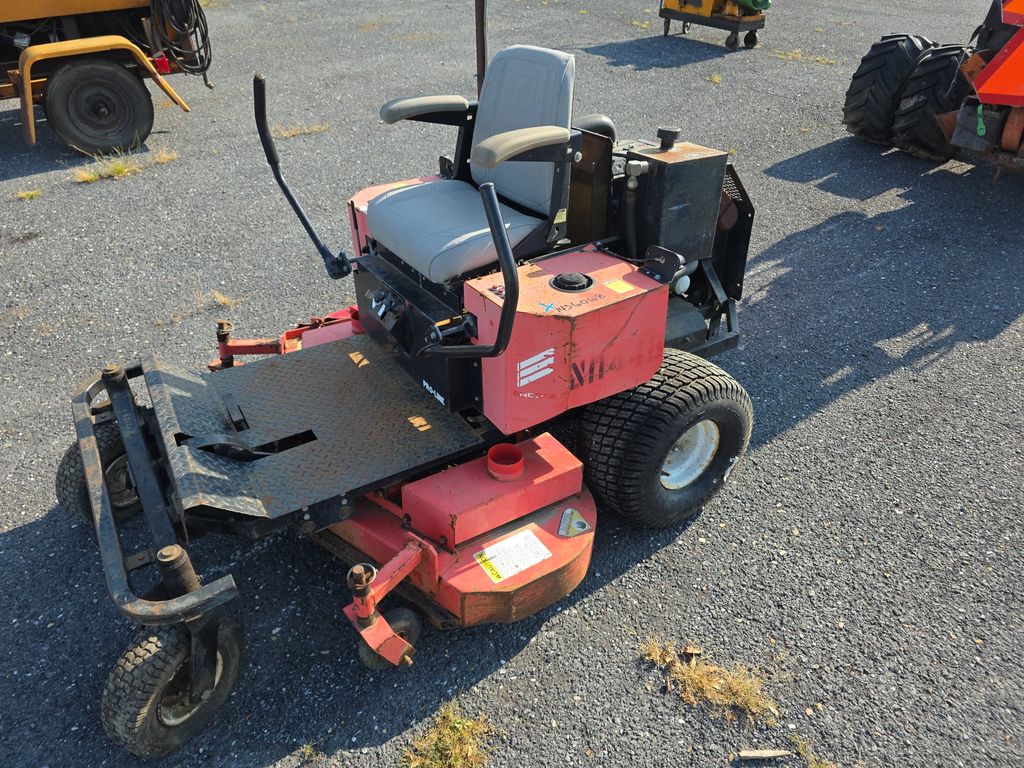 1998 Encore 52K550R Mower Riding photo
