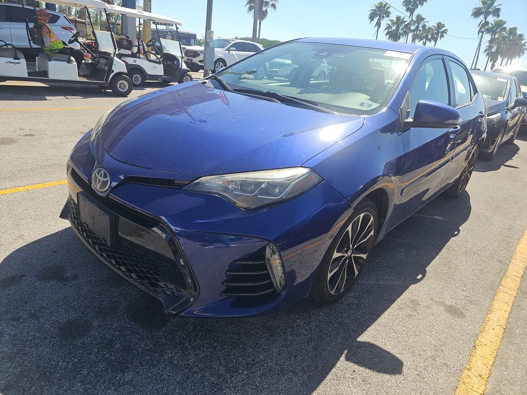 2017 Toyota Corolla SE photo