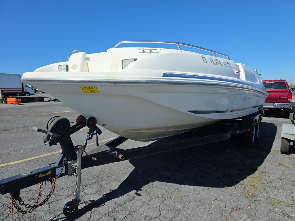 1996 Sea Ray Boats Sundeck photo