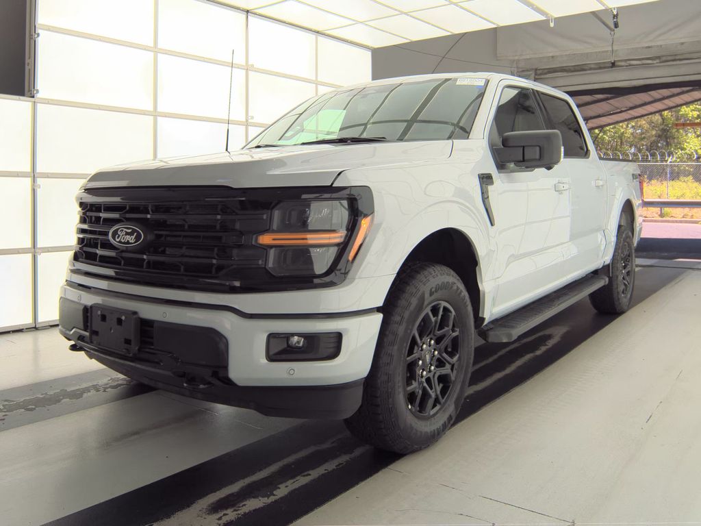 2025 Ford F-150 XLT photo