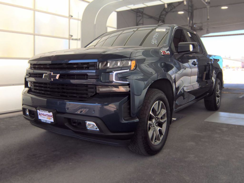 2021 Chevrolet 1500 SLV RST photo