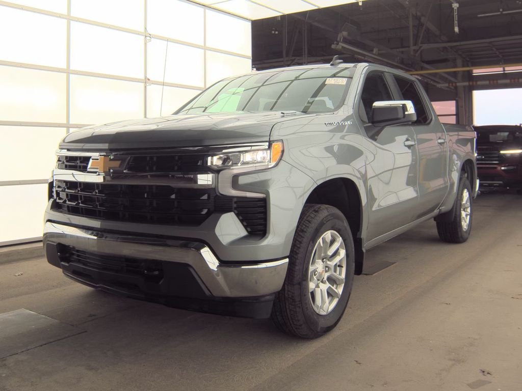 2025 Chevrolet Silverado 1500 LT photo
