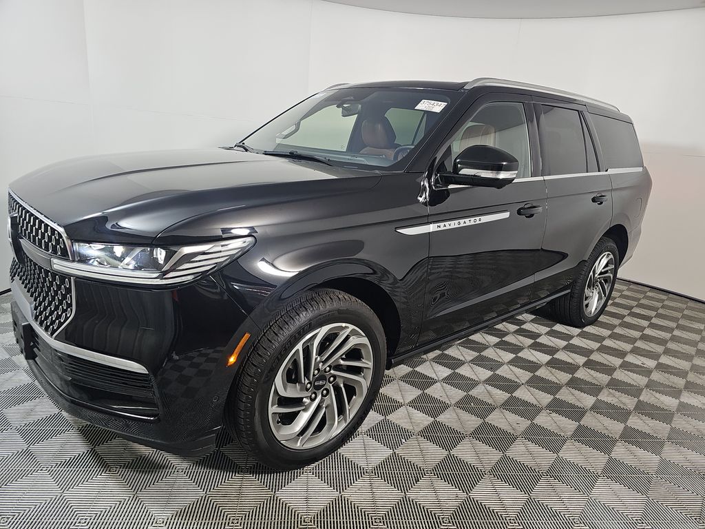 2025 Lincoln Navigator Reserve photo